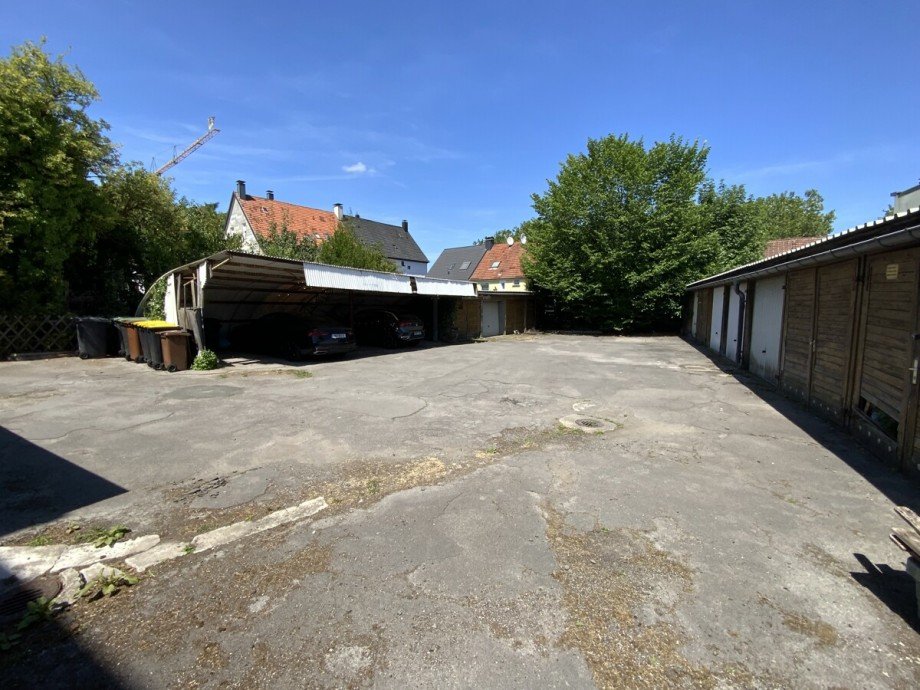 Garagenhof Zweifamilienhaus L�denscheid