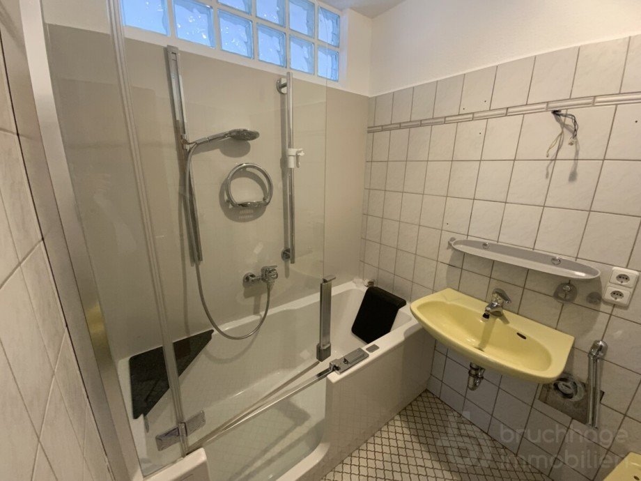 Bad Etagenwohnung L�denscheid