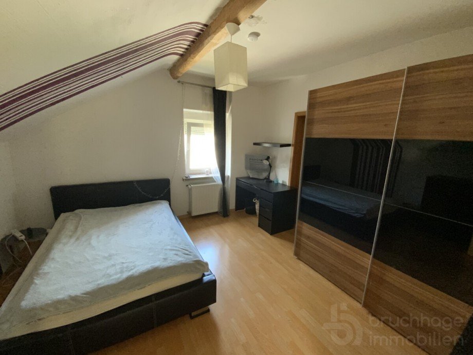 DG Zimmer 3 Zweifamilienhaus L�denscheid