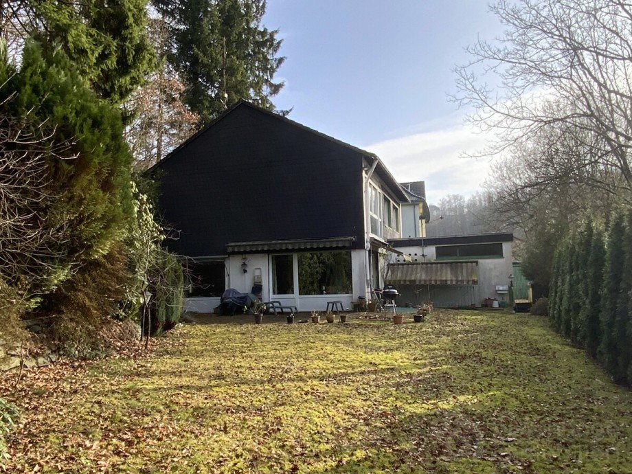 Hausansicht seite (2) Einfamilienhaus L�denscheid