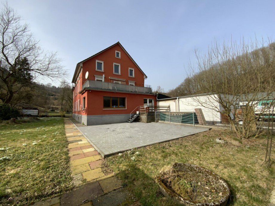 Terrasse Wohnung EG Mehrfamilienhaus L�denscheid