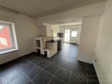 Wohnung EG K�che  Mehrgenerationenhaus mit gro�em Grundst�ck - Tierhaltung m�glich, familiengerecht wohnen 