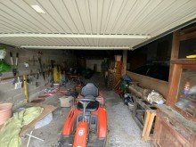 Garage Gepflegtes Anwesen mit gro�z�gigem Grundst�ck: Ideal f�r Tierhaltung und Pferdebesitzer