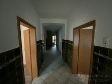 Wohnung EG-Diele  Mehrgenerationenhaus mit gro�em Grundst�ck - Tierhaltung m�glich, familiengerecht wohnen 