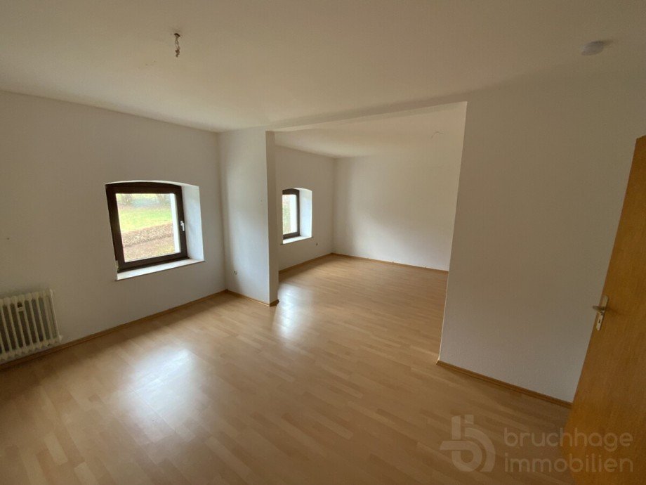 Einlieger 1.OG Wohnzimmer Mehrfamilienhaus Plettenberg